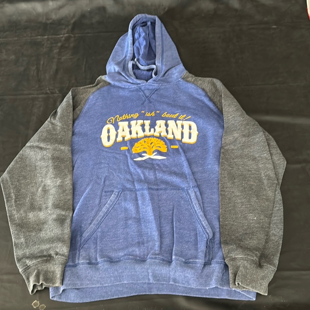 Oakland Pullover Sweater